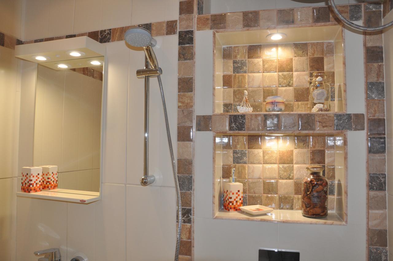 Arlequin Apartment Varna Bagian luar foto