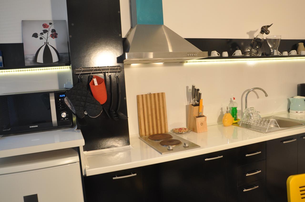 Arlequin Apartment Varna Bagian luar foto