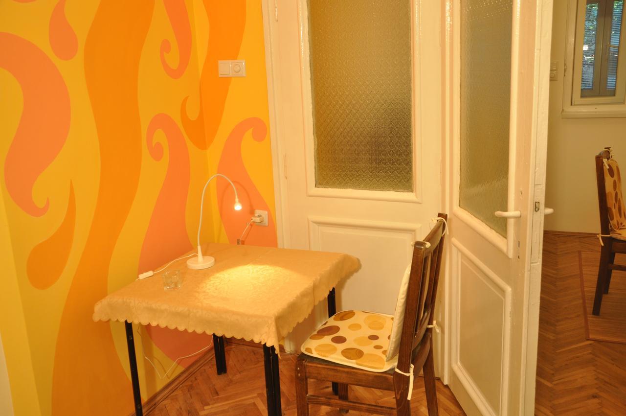 Arlequin Apartment Varna Bagian luar foto